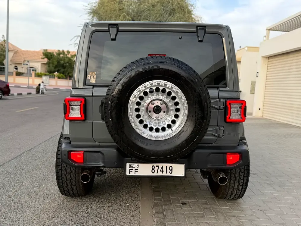 GCC SAHARA 2023 low mileage full service by agent - Image 16