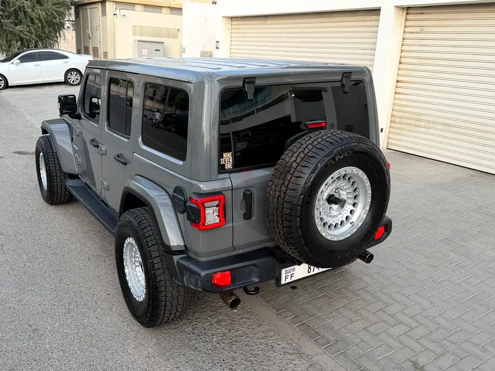 GCC SAHARA 2023 low mileage full service by agent - Image 6