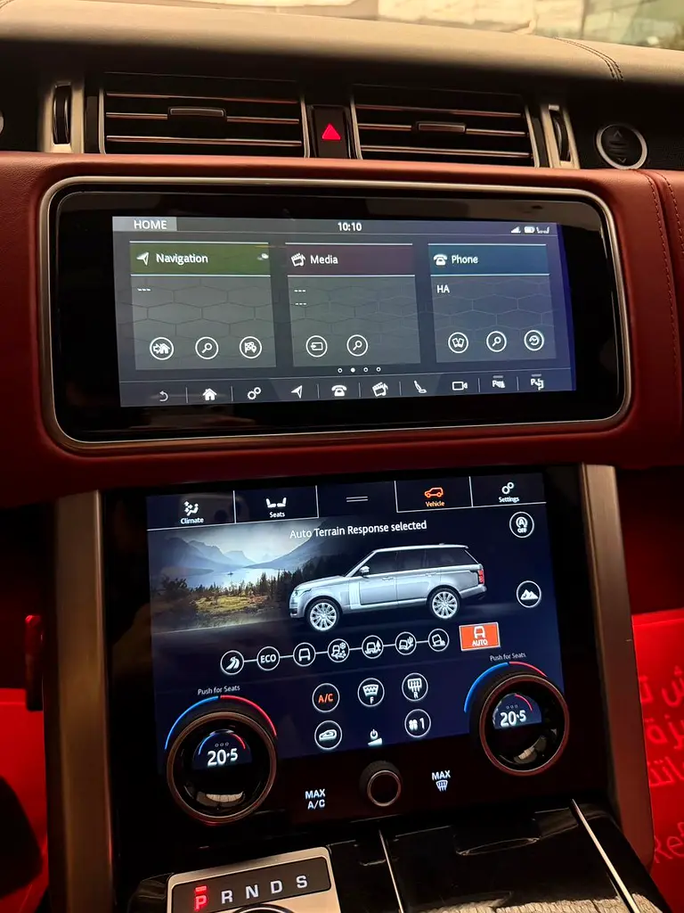 2020 Land Rover Range Rover Autobiography | Canadian Specs - Image 10