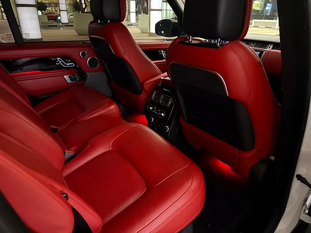 2020 Land Rover Range Rover Autobiography | Canadian Specs - Image 11