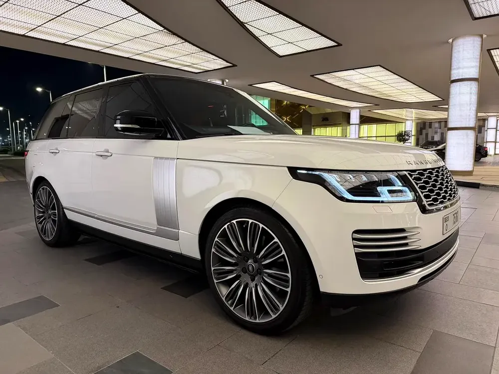 2020 Land Rover Range Rover Autobiography | Canadian Specs - Image 5
