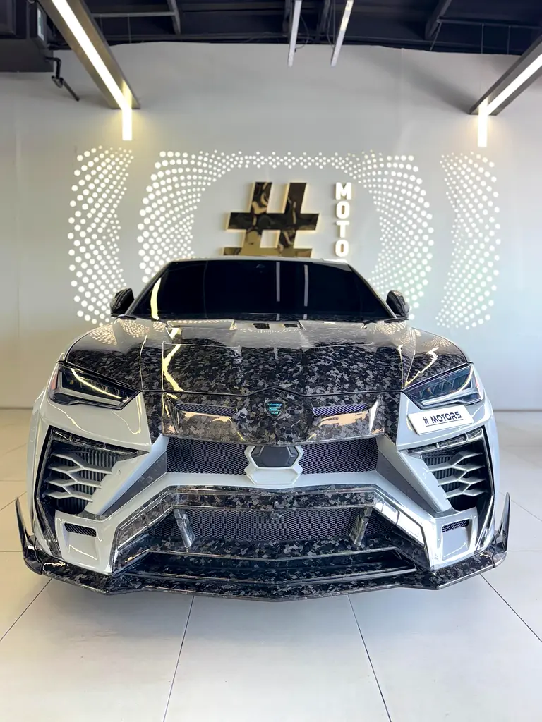 Lamborghini URUS - Image 4