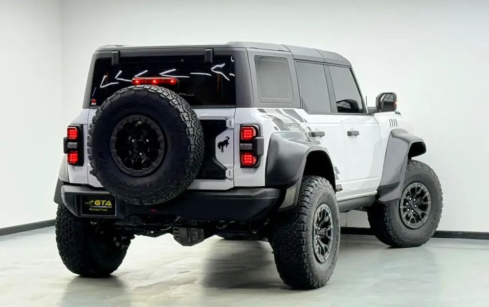 2023 Ford Bronco Raptor, 2029 Ford Warranty + Service Pack, Excellent Condition, GCC - Image 4