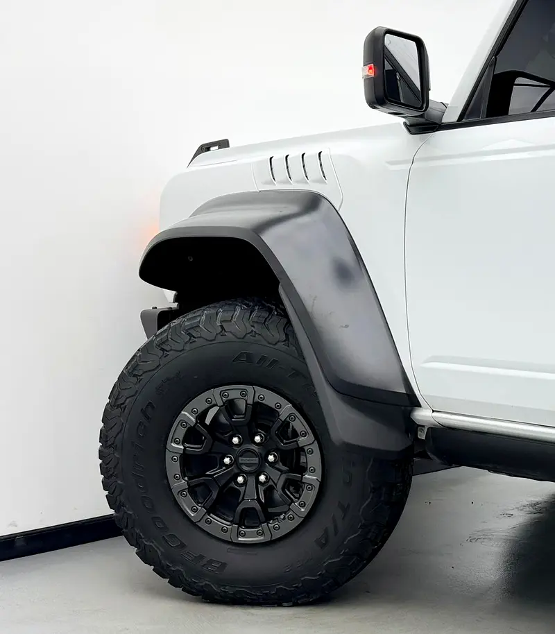 2023 Ford Bronco Raptor, 2029 Ford Warranty + Service Pack, Excellent Condition, GCC - Image 7