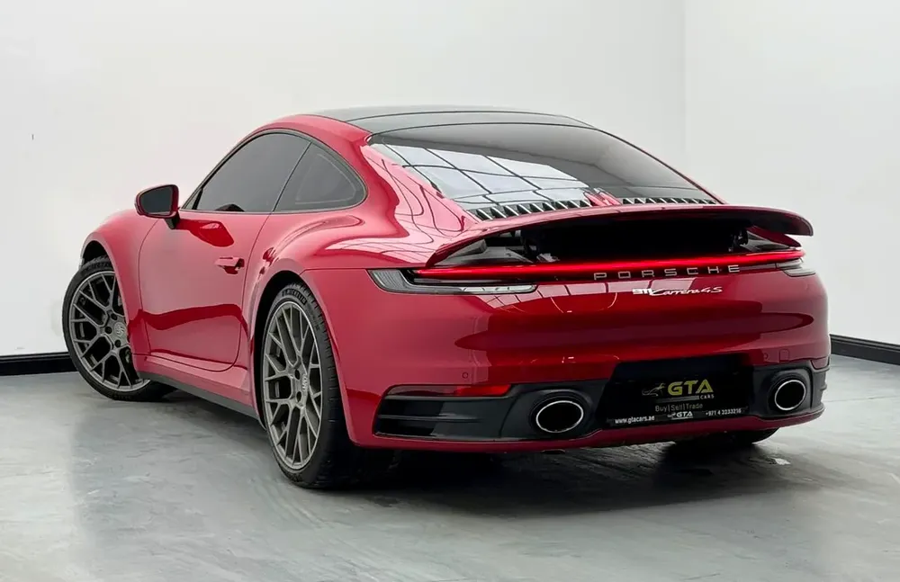 2020 Porsche 911 Carrera 4S, June/2026 Porsche Warranty, Porsche Service History, GCC - Image 4