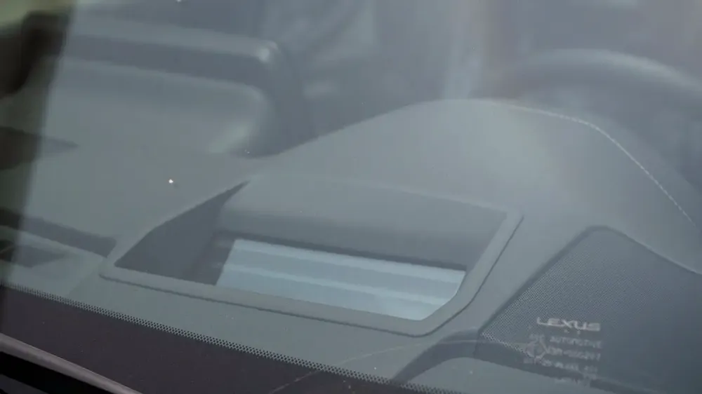 LX 600 3.5L 2025 GCC Specs 0 KM For Export - Image 16
