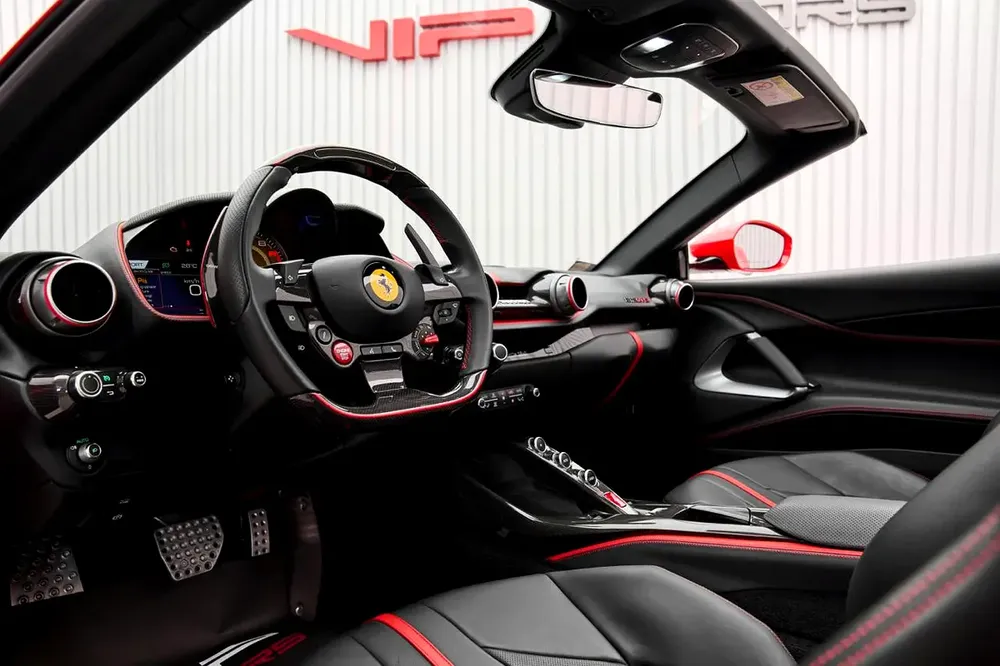 FERRARI 812 GTS, 2022, GCC, FSH, IMMACULATE CONDITION - Image 10