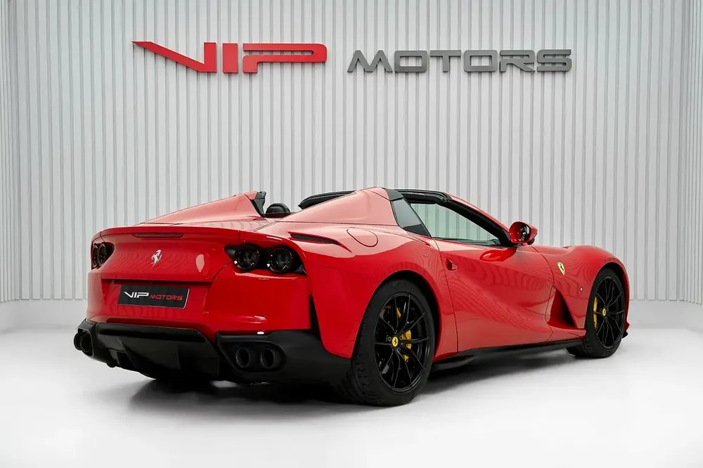 FERRARI 812 GTS, 2022, GCC, FSH, IMMACULATE CONDITION - Image 4