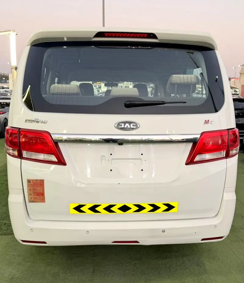 EXCELLENT DEAL for our JAC M4 Refine ( 2022 Model ) in White Color GCC Specs - Image 5