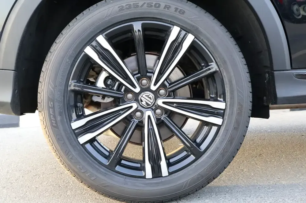 2025 MG RX5 1.5L PETROL AT COMFORT (GCC SPEC) - Image 16