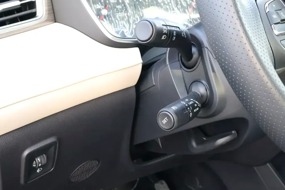 2025 MG RX5 1.5L PETROL AT COMFORT (GCC SPEC) - Image 6
