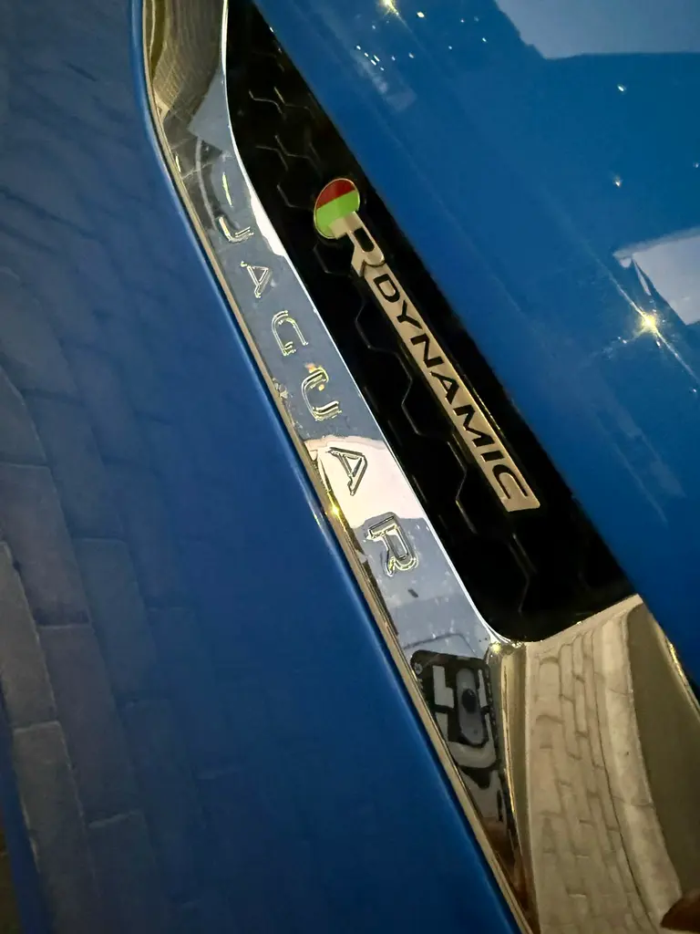 2020 Jaguar F-Type P300 R-Dynamic with Full Service History - Image 13