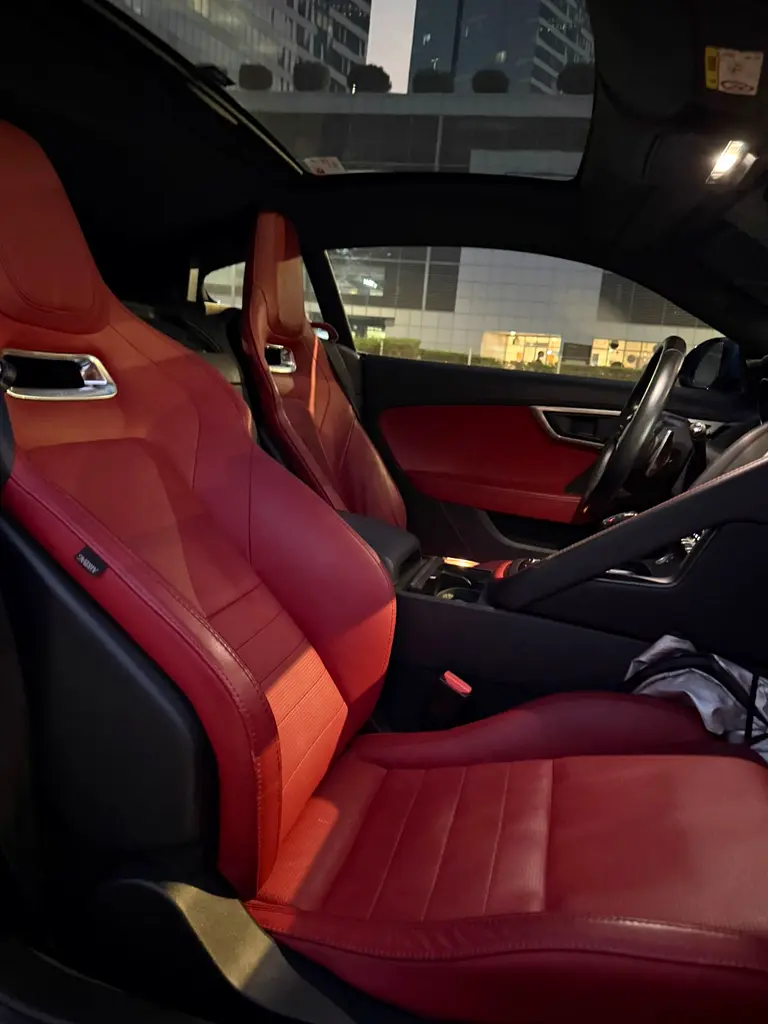 2020 Jaguar F-Type P300 R-Dynamic with Full Service History - Image 15