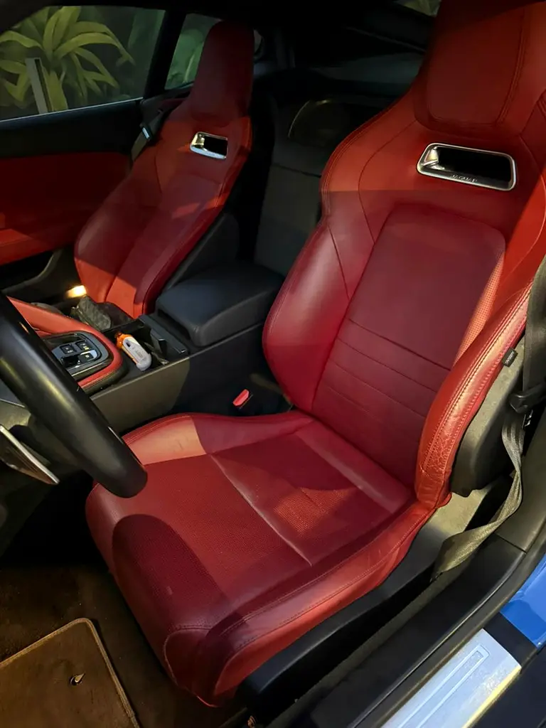 2020 Jaguar F-Type P300 R-Dynamic with Full Service History - Image 8