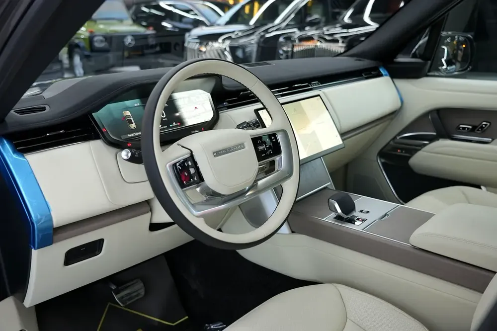 Range Rover Vogue HSE P400 | 2026 GCC 0km | Agency Warranty - Image 8
