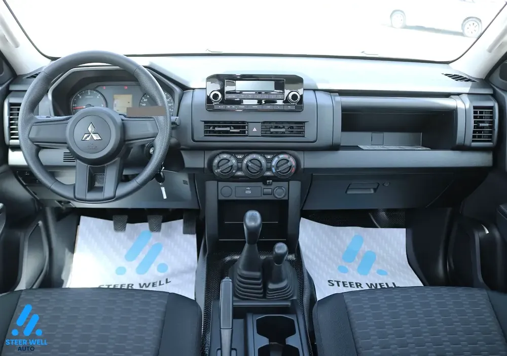 Mitsubishi L200 2.4L DIESEL D.CABIN 4X4 GL 5MT MID-LINE 2026 MODEL - Image 16