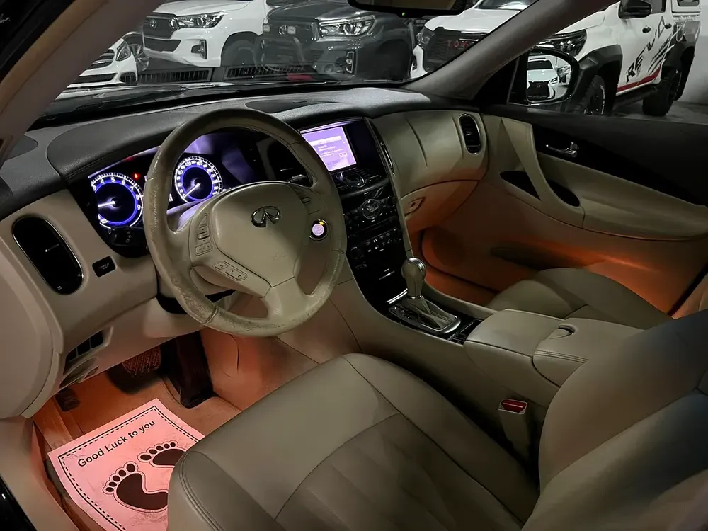 Infiniti QX50 Luxury 2014 - GCC Specs - Perfect Condition and single owner - Image 10