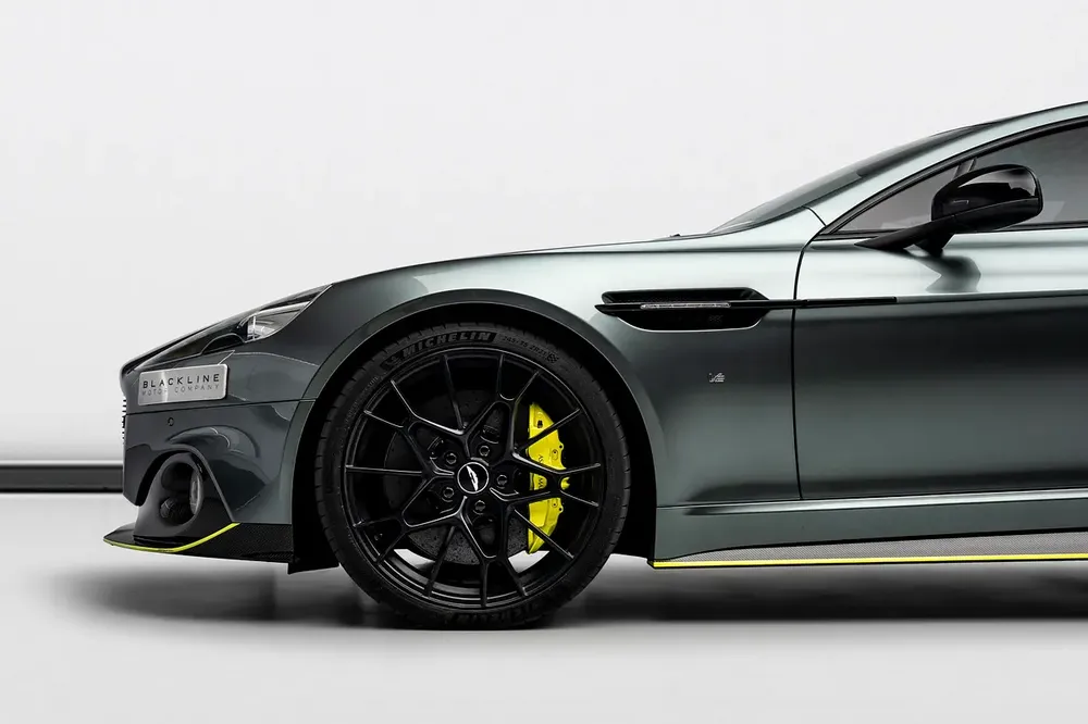 SUMMER STARTS NOW | EXCLUSIVE DEAL BY BLACKLINE, Aston Martin Rapide AMR, 1 of 210, Agency Warranty - Image 6