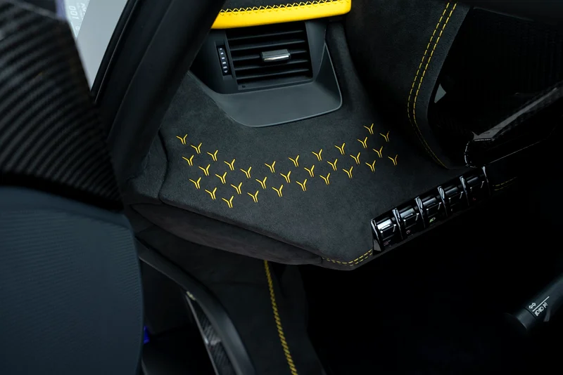 2022 LAMBORGHINI AVENTADOR ULTIMAE 01 OF 250. FULL CARBON - Image 16