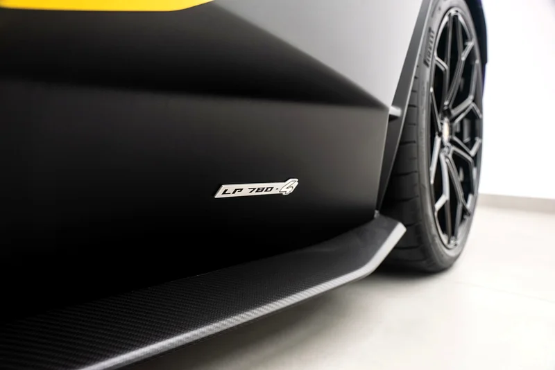2022 LAMBORGHINI AVENTADOR ULTIMAE 01 OF 250. FULL CARBON - Image 8