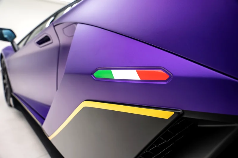2022 LAMBORGHINI AVENTADOR ULTIMAE 01 OF 250. FULL CARBON - Image 9