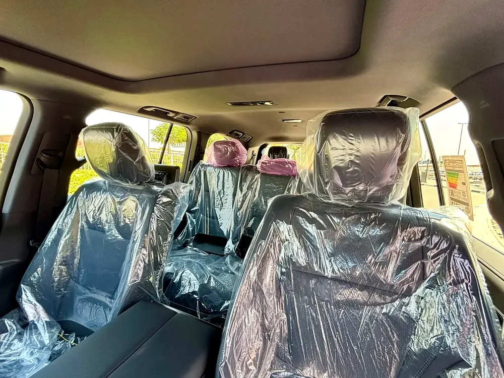 TOYOTA LAND CRUISER VX 3.5 HUBRID MODEL 2026 - Image 14