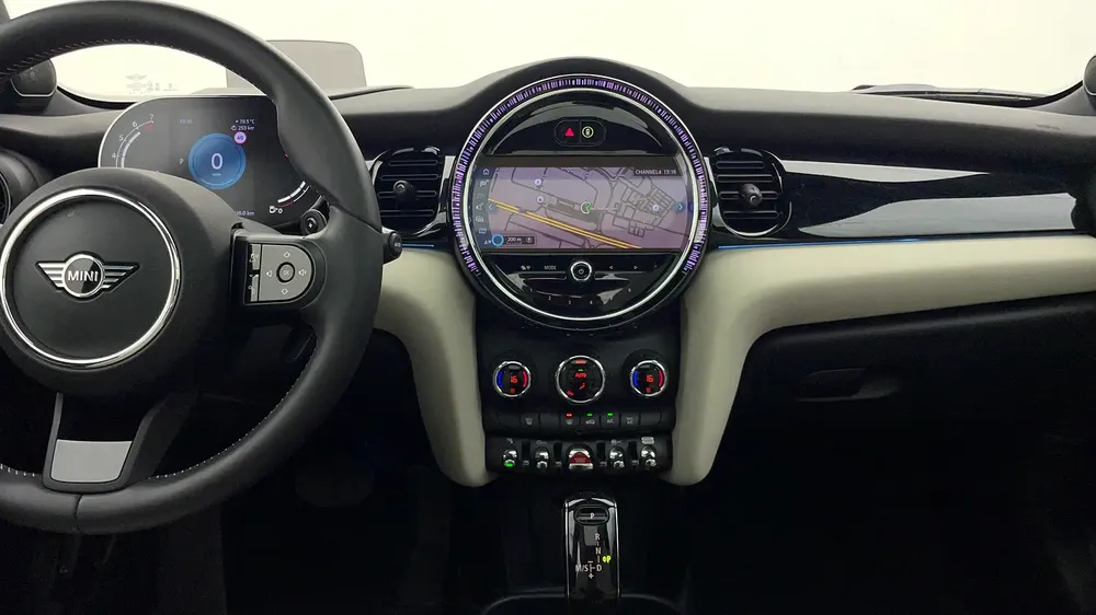 AED 1,550/month | 0 DP | Manufacturer Warranty | Service History | 30 Day Return | MINI COOPER 2024 - Image 8