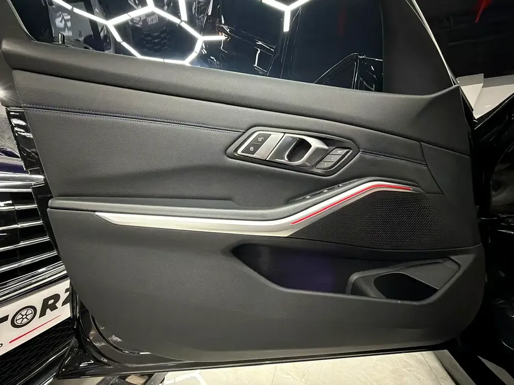 Black Edition | M-Sport | Full BMW Service History | Low Kms | Original Paint | GCC - Image 12