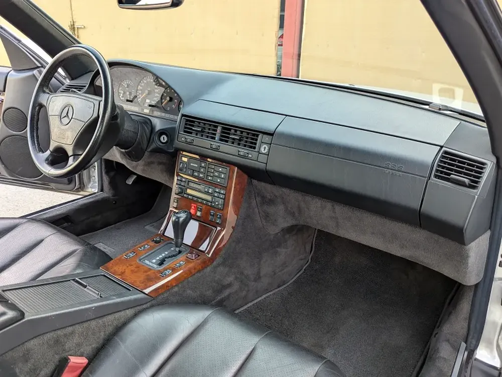 Mercedes-Benz SL 500, 1995, Japanese Specs - Classic Roadster! - Image 13