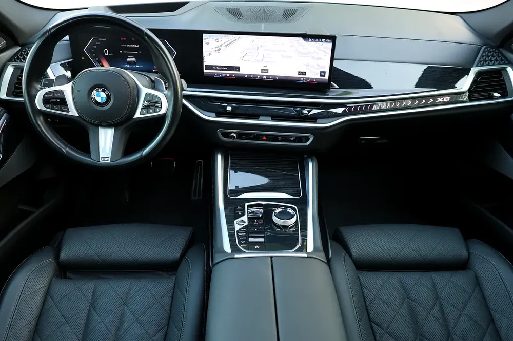 BMW X6-XDrive40i-2024-47000KM-GCC SPECS-UNDER WARRANTY  SERVICE-EXCELLENT CONDITION - Image 13