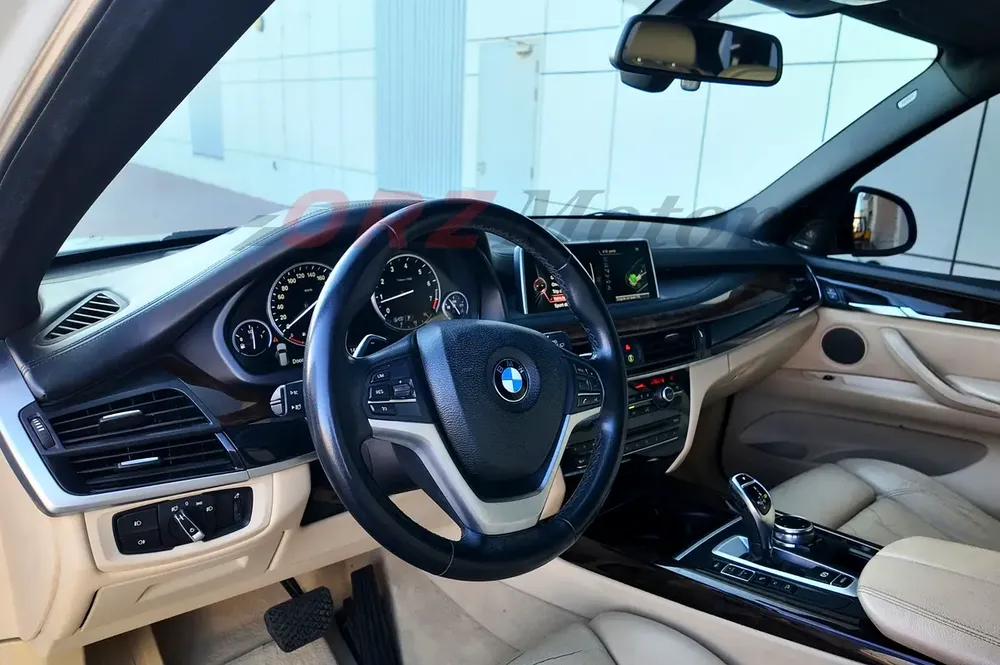 2014 BMW X5 XDrive50i / - Image 10