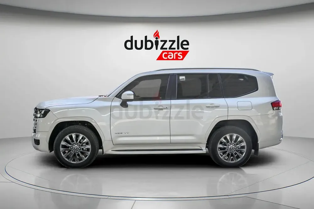 AED 3799/month | 2023 Toyota Land Cruiser  | GCC Specs | Ref#433434 - Image 5