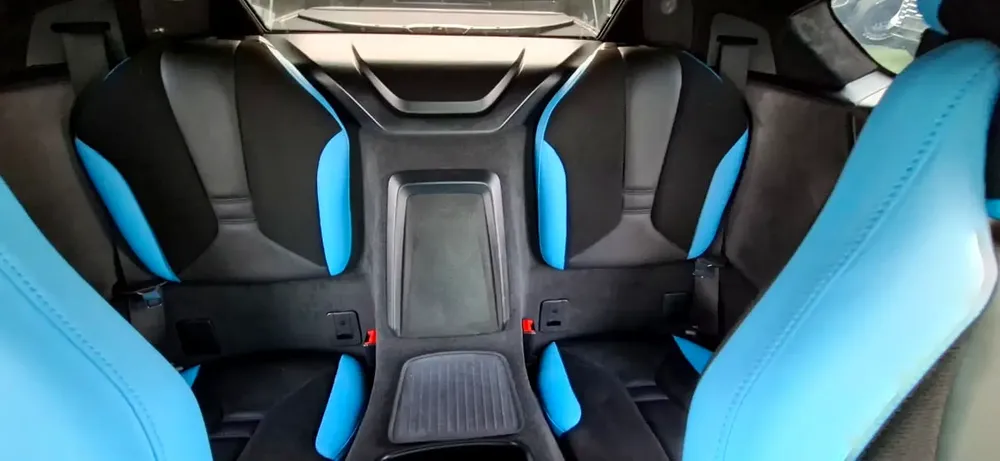 BMW i8 Coupe 2019 - Korean Specs - Excellent Condition - Image 11