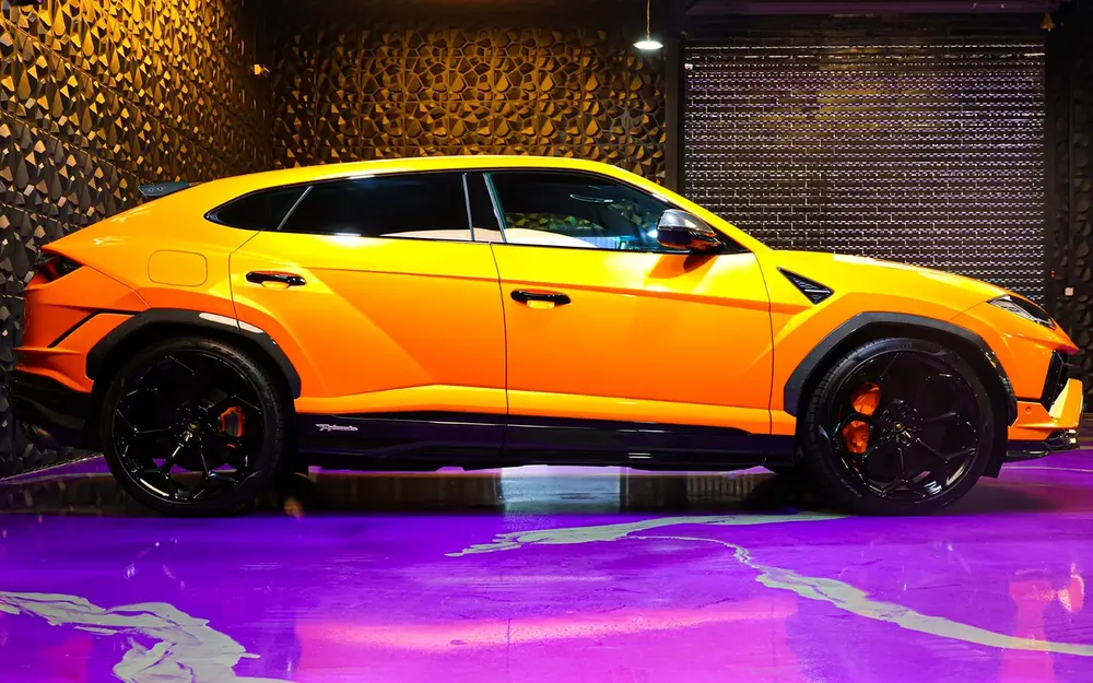 2024 Lamborghini Urus Performante - Japanese Specs - Brand New - Image 4