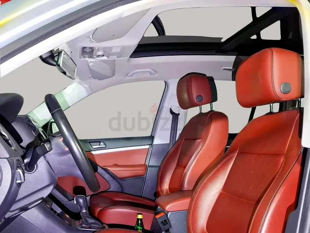 AED 1232/month | 2016 Volkswagen Tiguan  | GCC Specs | Ref#426660 - Image 11