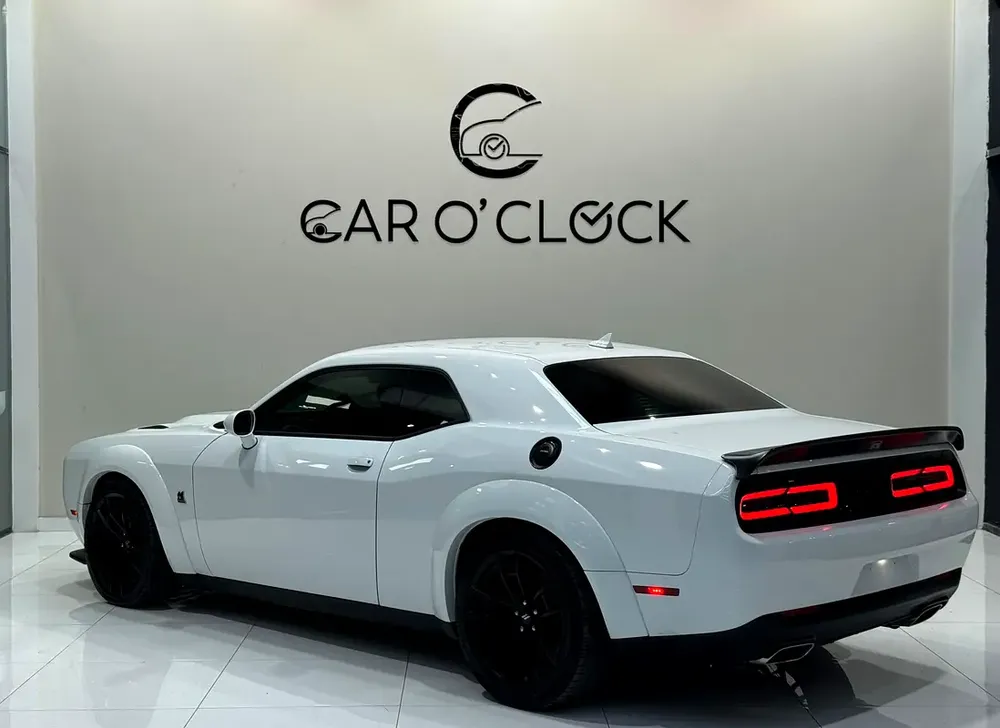 [DODGE CHALLENGER SCATPACK 6.4L V8] - Image 6