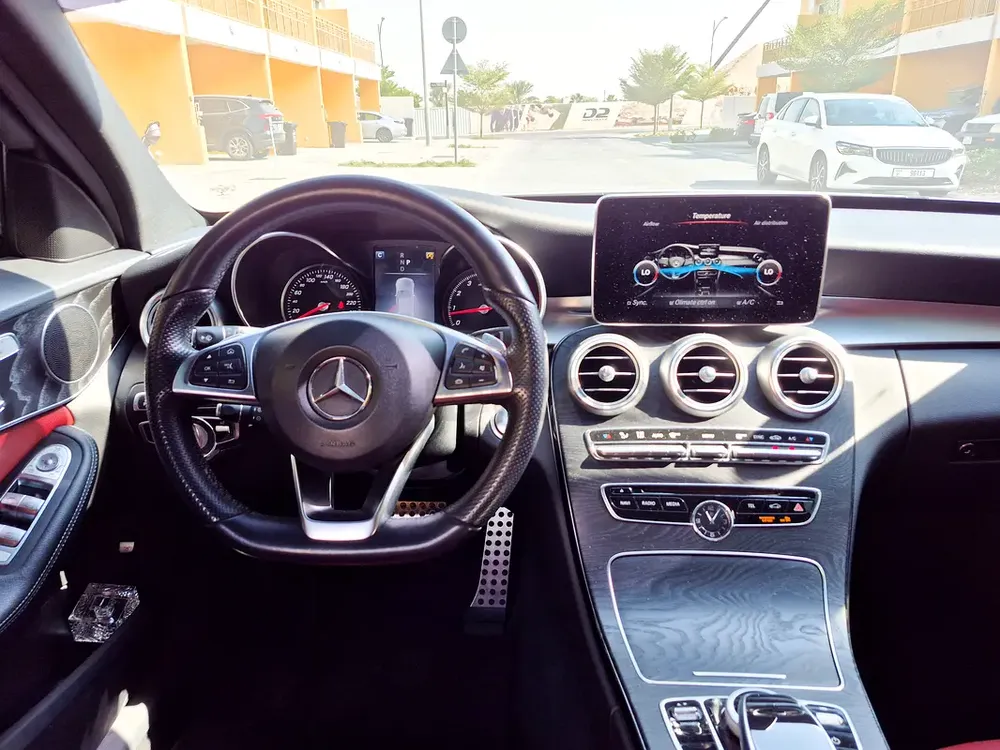 AED 1368/month | 2018 Mercedes-Benz C-Class C200 | GCC Specs | Ref#401796 - Image 10