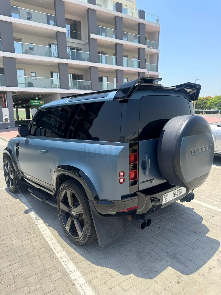 Land Rover Defender 90 X-Dynamic SE P400 2002 American Specs - Image 6