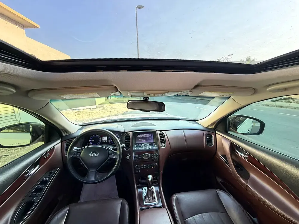 2014 Infiniti QX50,Luxury, Gcc - Image 12
