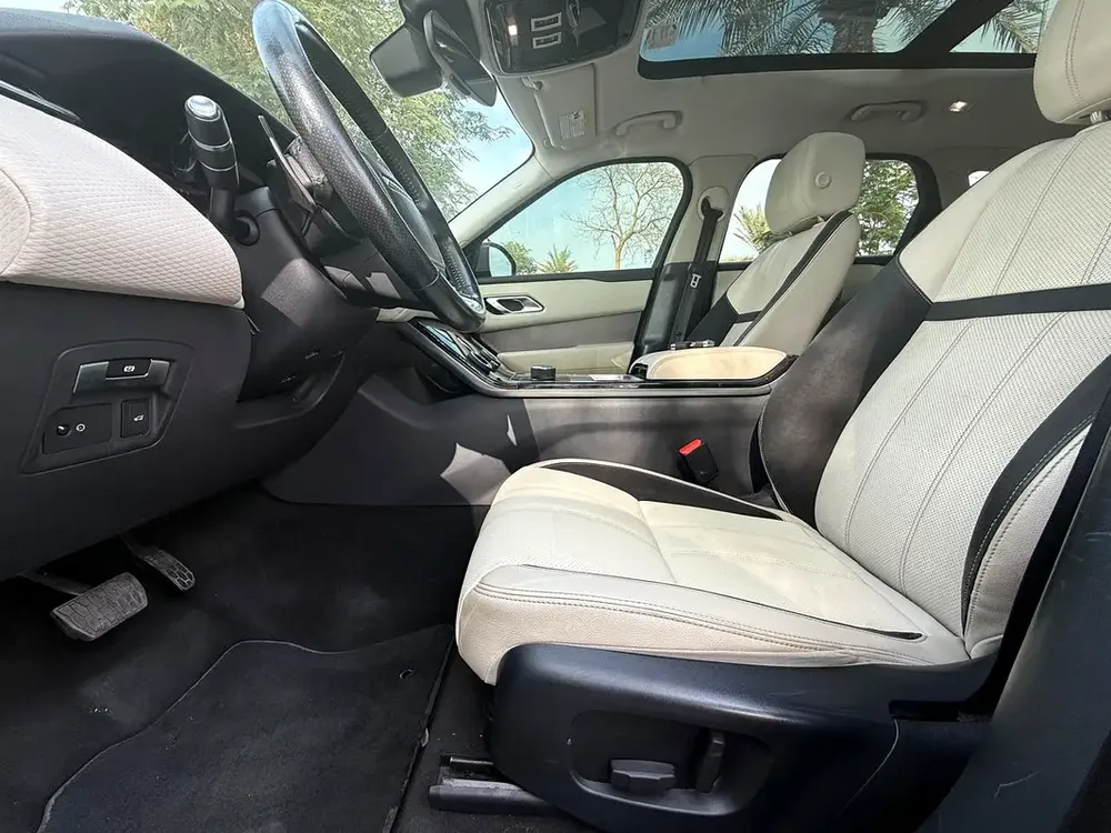 RANGE ROVER VELAR S 2018 DIESEL 2.0L TURBO CHARGED FULL OPTIONS TWO KEYS - Image 12
