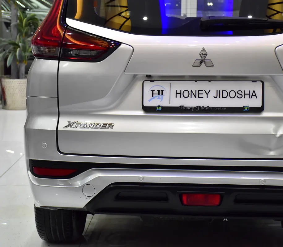 AED 871 EMi at 0% DP | Mitsubishi Xpander ( 2022 Model ) in Silver Color GCC Specs - Image 8