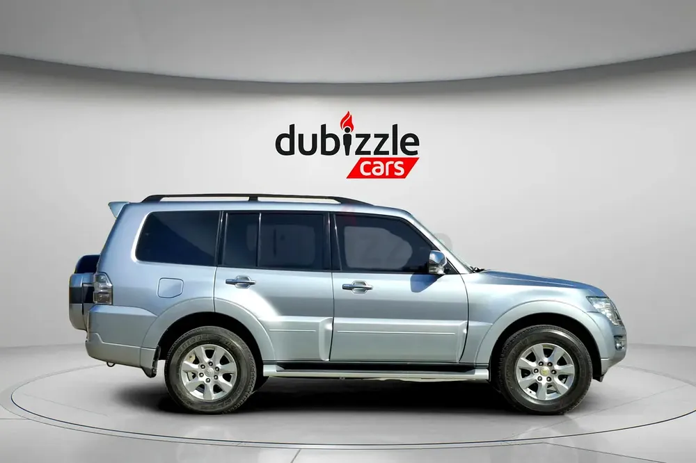 AED 1162/month | 2016 Mitsubishi Pajero  | GCC Specs | Ref#450166 - Image 4