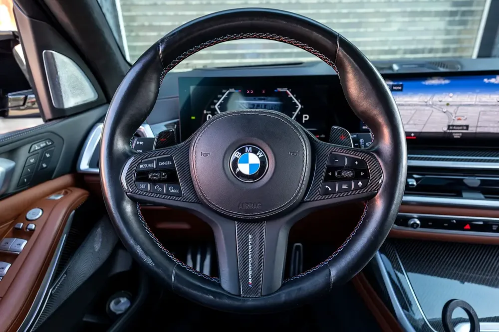 BMW X7 M60i xDrive M-Sport 2023 GCC | Agency Warranty | Service Contract - Image 15