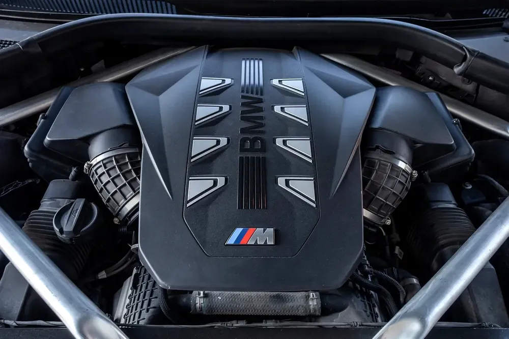 BMW X7 M60i xDrive M-Sport 2023 GCC | Agency Warranty | Service Contract - Image 9