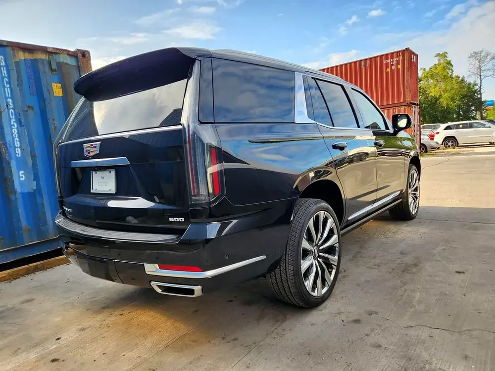 Ertex VIP Cadillac Escalade - Image 9