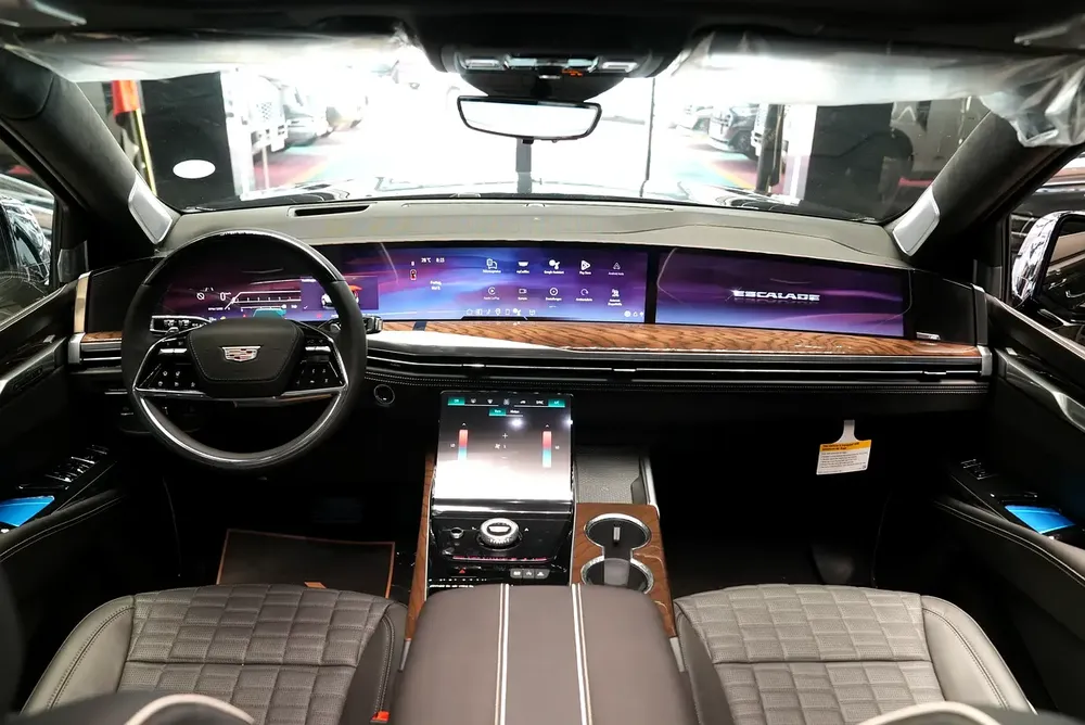 Cadillac Escalade Sport Platinum 2026 - European Specs - Brand New - Image 6