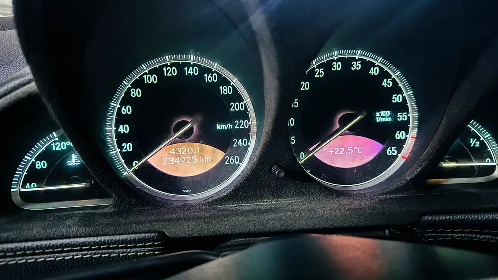 Mercedes SL 350 50th edition - Image 6
