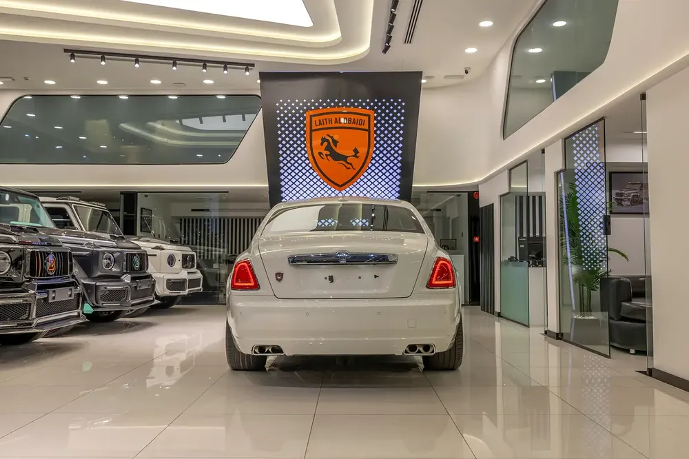 2010 | Rolls Royce Ghost -  GCC Specs Emirates | Super Mint Condition | NO Accident | Low Milage - Image 5