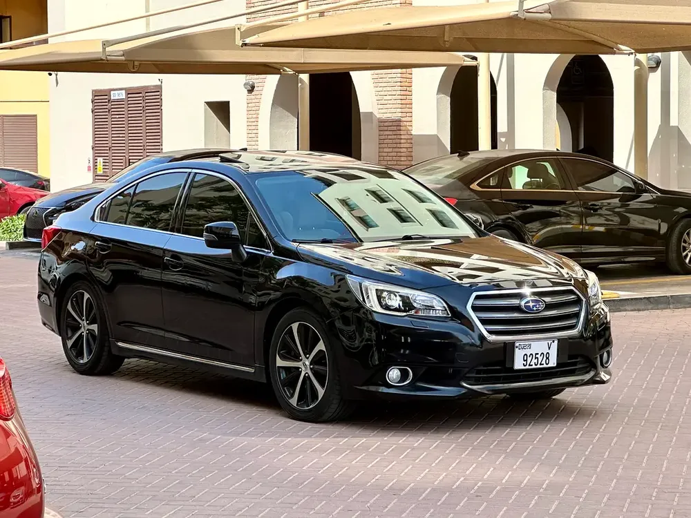 2017 Subaru Legacy Premium GCC Specs - Excellent Condition - Image 9