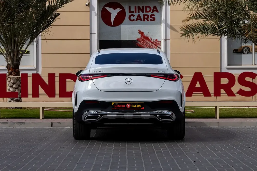 Mercedes-Benz GLC 300 Coupe 2026 - Korean Specs - Image 5